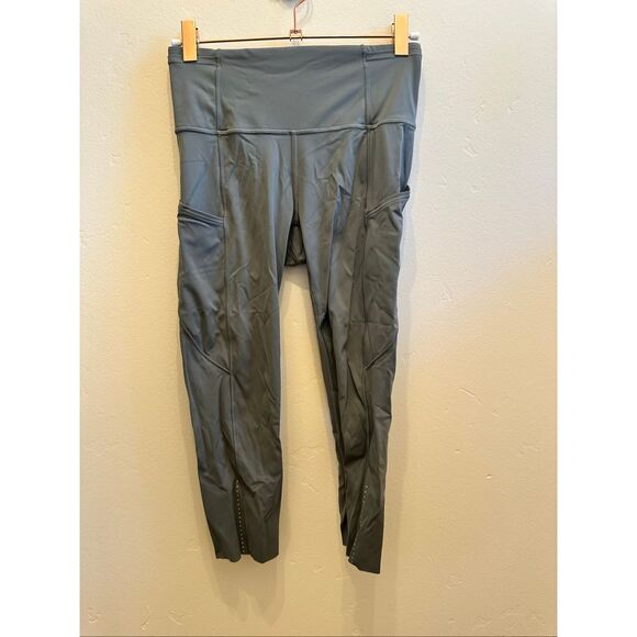 Lululemon Cropped Athletic Workout Gray Leggings Size 4 - Picture 1 of 5